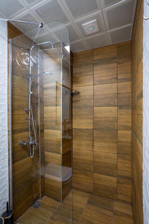 8 Rooms House Balcova Bagian luar foto