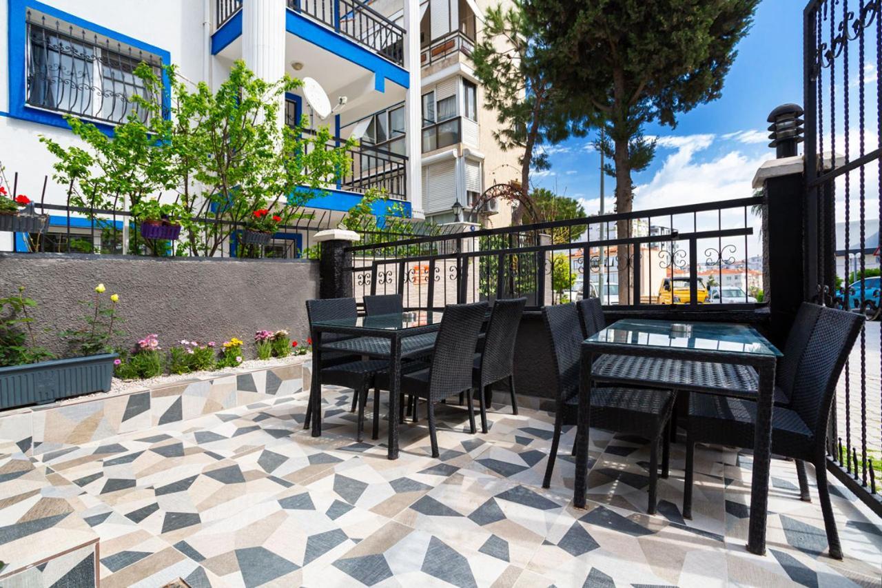 8 Rooms House Balcova Bagian luar foto