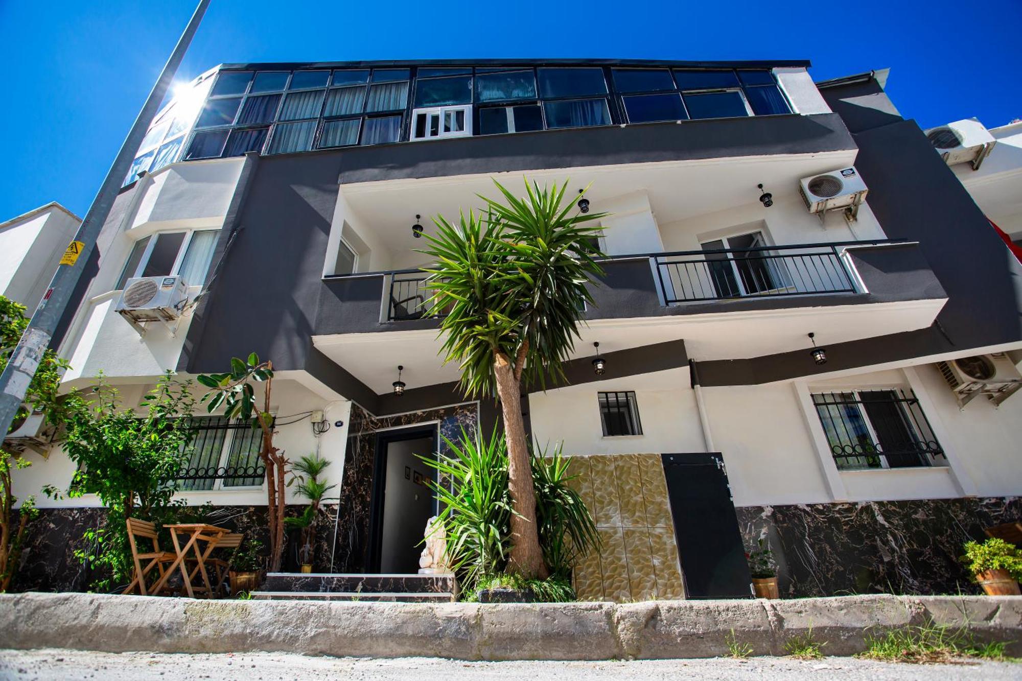 8 Rooms House Balcova Bagian luar foto